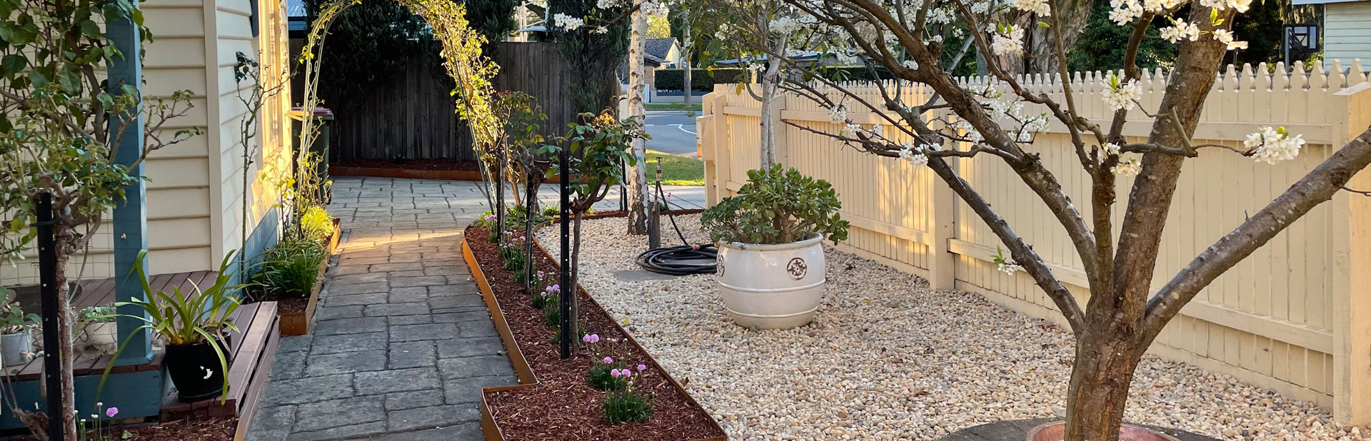 landscaping-JBeasley-landscapes j beasley landscapes melbourne